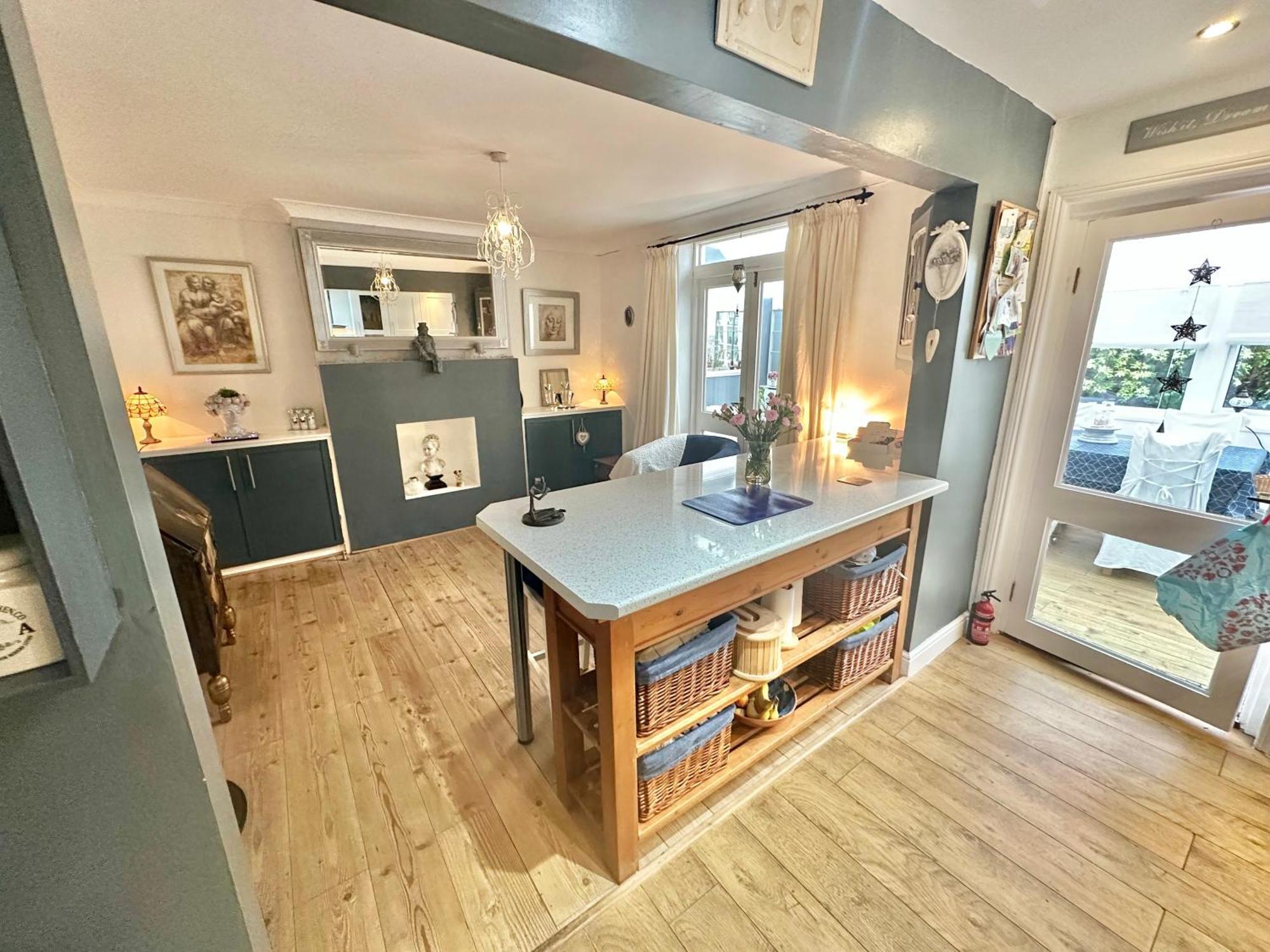 Garden Cottage - 3 Bedroom Close To Town And Beach Bournemouth Bagian luar foto