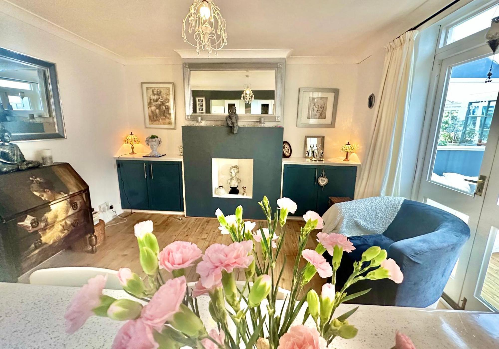 Garden Cottage - 3 Bedroom Close To Town And Beach Bournemouth Bagian luar foto