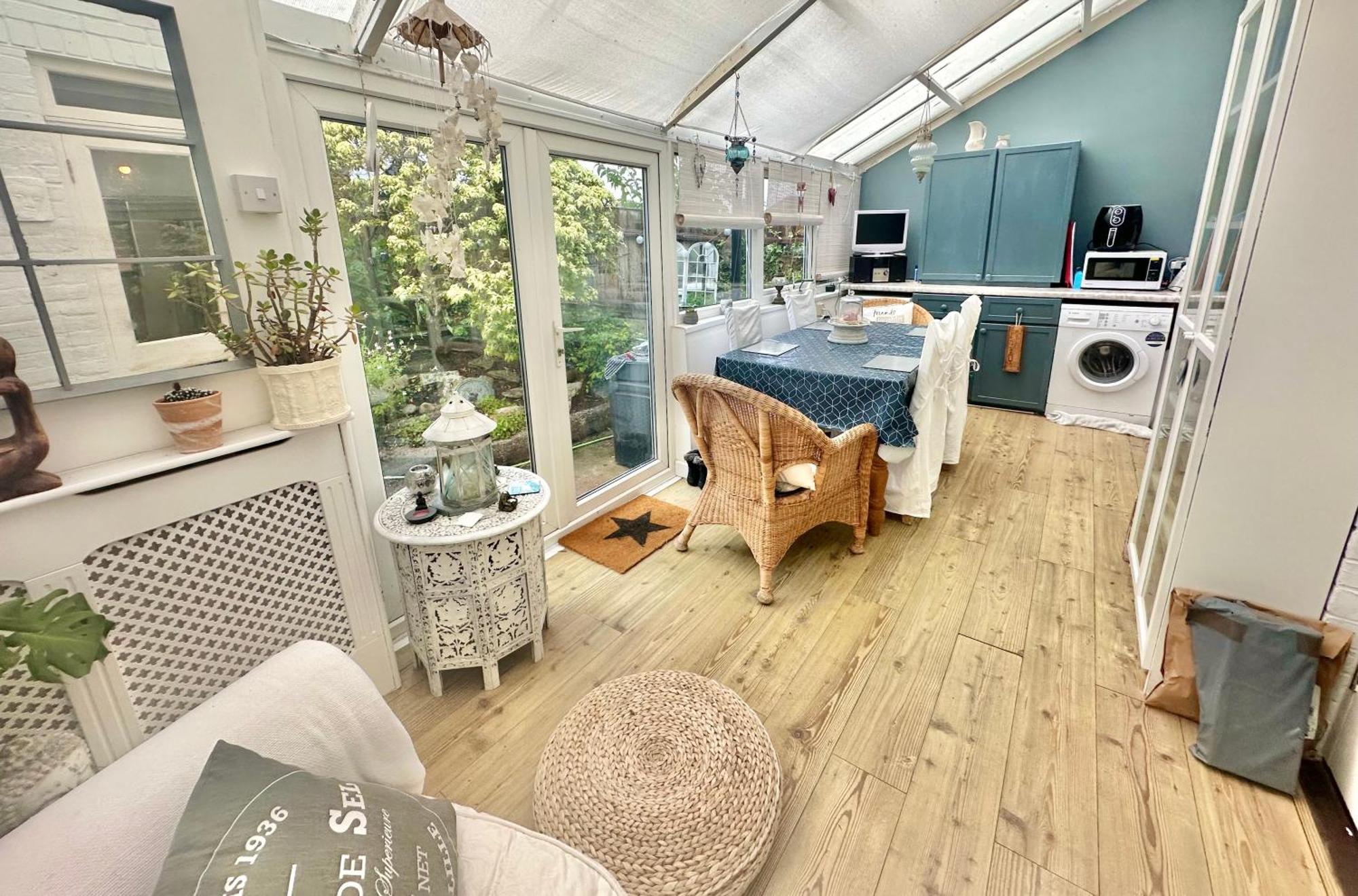 Garden Cottage - 3 Bedroom Close To Town And Beach Bournemouth Bagian luar foto